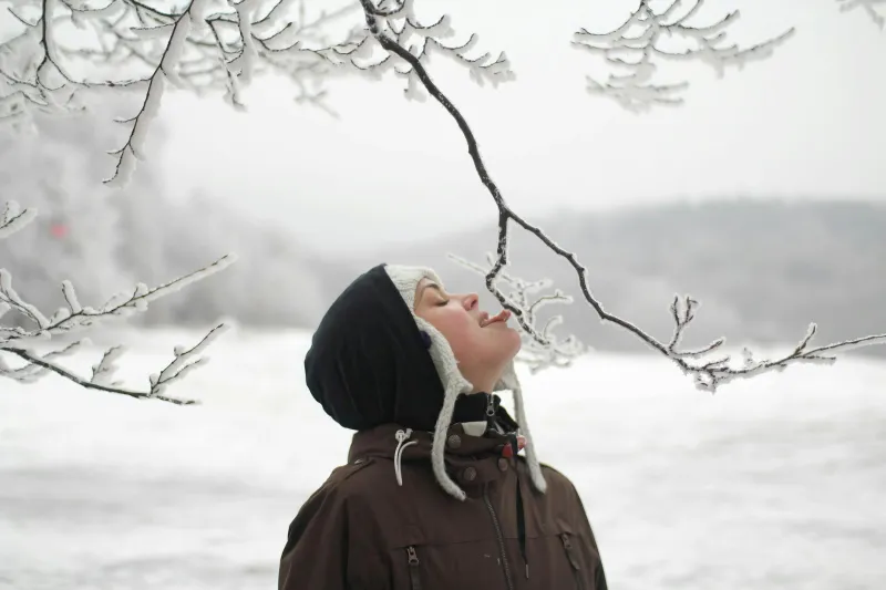 Cold Air Doesn't Weaken Your Immune System — It Just Gives Viruses a Better Shot at Your Nose